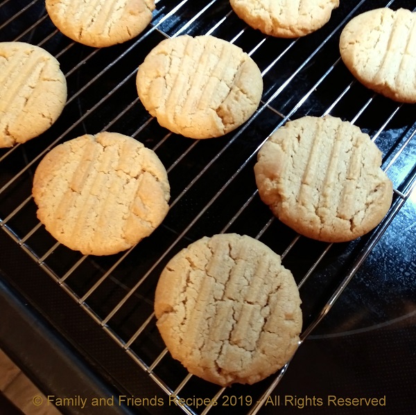 Lazy Peanut Butter Cookies